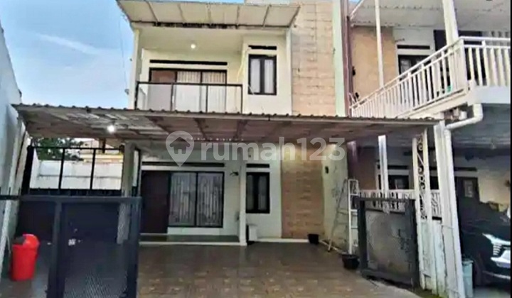 Rumah Terawat Minimalis Siap Huni Strategis di Golf Arcamanik Rumah Terawat Minimalis Siap Huni Strategis di Golf Arcamanik