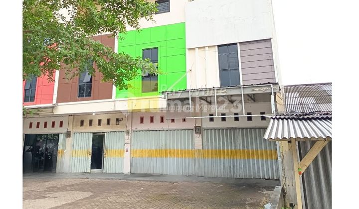 STRATEGIC SHOP HOUSE FOR RENT FOR CIVIL SERVANTS IN BANDAR LAMPUNG