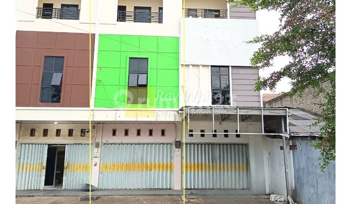 For rent 3-story shop house korpri bandar lampung