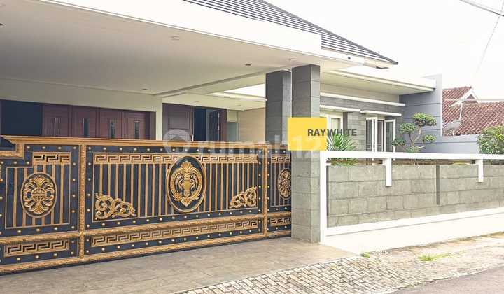 Disewakan rumah mewah lokasi di Pahoman 220 juta per tahun nego full furnished 1