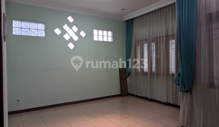 FOR SALE Serene 6BR House with SHM West-Facing Fully Furnished Sukabumi West Java 2