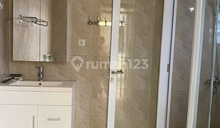 FOR SALE Beautiful and Lush 4BR House with SHM, Provence Parkland BSD 2