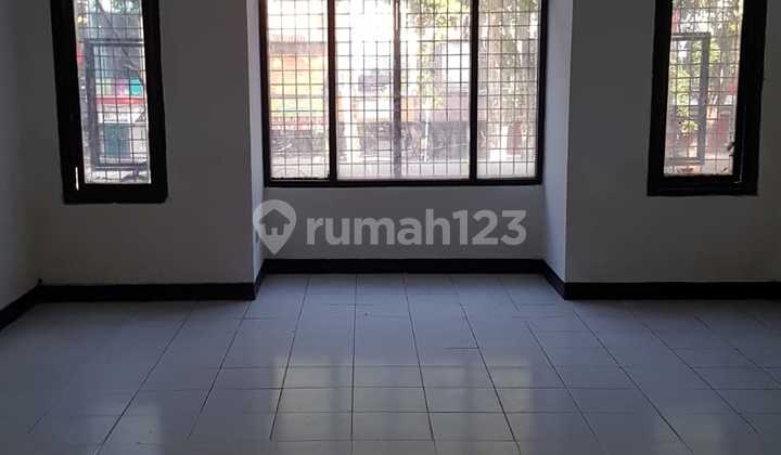 For Rent 2-Story Shop House On Kelapa Gading Boulevard