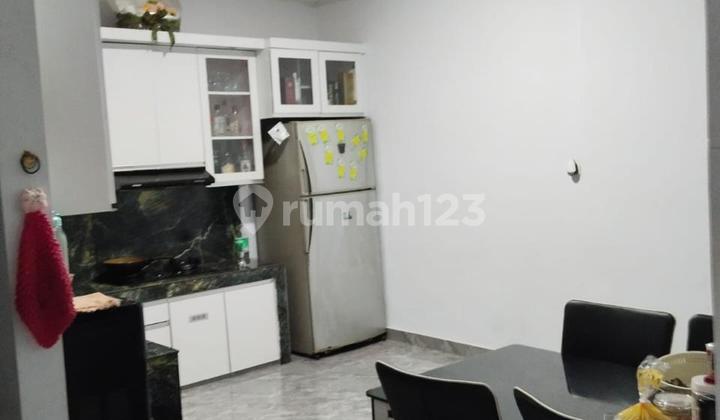 Quick Sale!!!! Ready-to-Occupy House in Kramat Jati Quick Sale!!!! Ready-to-Occupy House in Kramat Jati