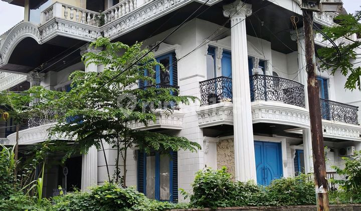 For Sale: Boarding House in Lippo Cikarang For Sale: Boarding House in Lippo Cikarang