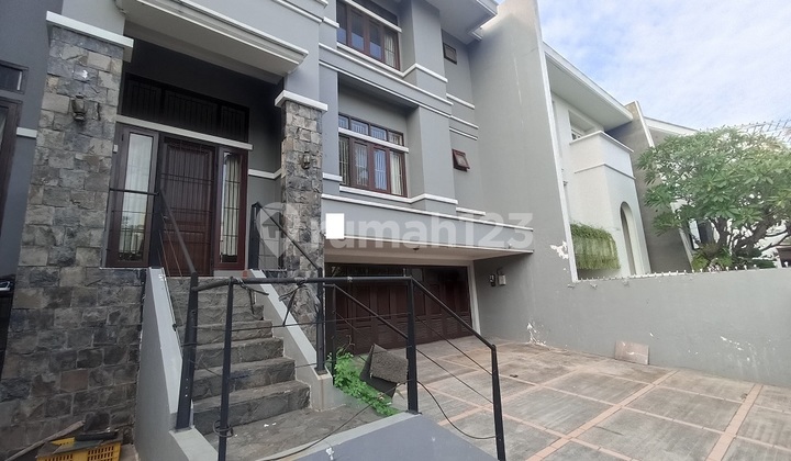 Beautiful House for Sale, Ready to Occupy in Pelangi Kelapa Gading 2