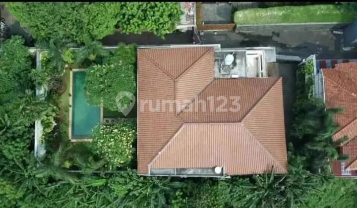Jual Rumah Mewah di Kemang Selatan Jaksel