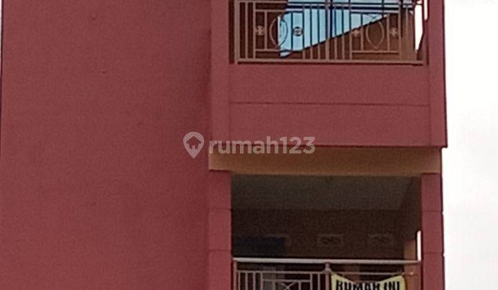 Rumah Strategis di Pusat Kota Garut, View Gunung yang Memukau 1