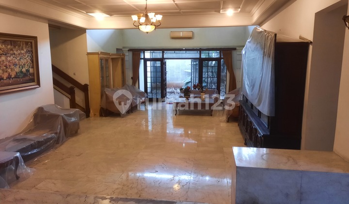 Rumah Di Menteng di Menteng 2