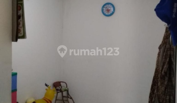 Dijual Rumah Siap Huni 2 Kamar Tidur Ada Tanah Lebih Di Zamrud Mustika Jaya Bekasi Butuh Minim Renovasi 2