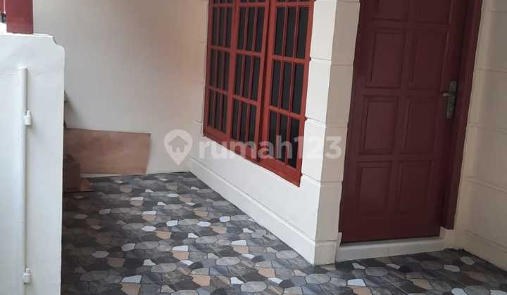 Rumah Bagus Komplek Harapan Jaya Bekasi, Harga Menarik