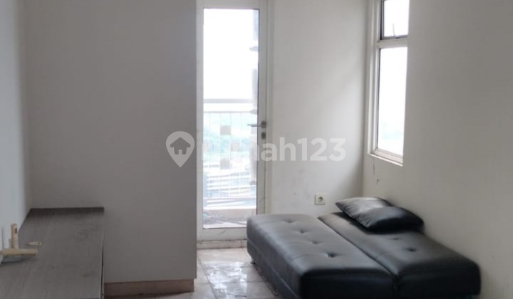 Dijual Apartemen 2 Br Hanya 400jt Di Springlake Summarecon.bekasi