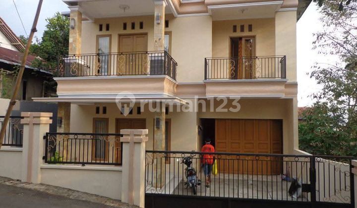 Rumah Elegan Full Granite 2 Lantai, Suasana Dingin Ala Baturaden 2