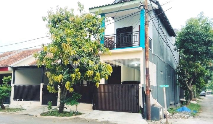 Dijual Rumah Komplek 2 Lantai Dekat Tol Jatiasih 