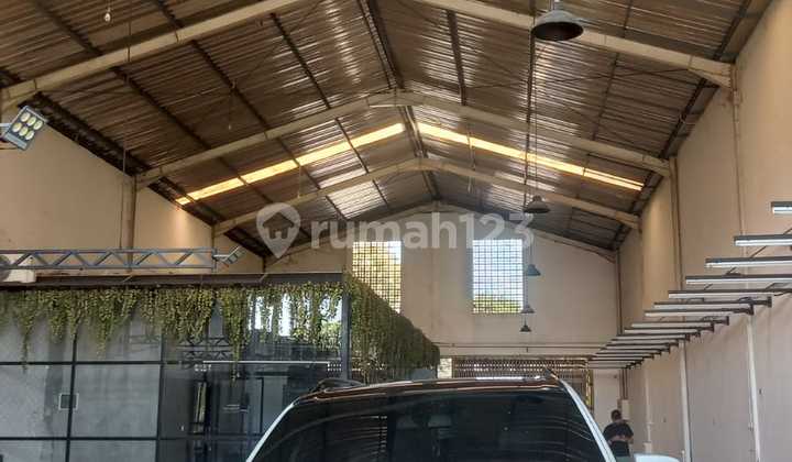 Ready January 2026, Strategic Warehouse in East Gatot Subroto Denpasar, Access for Tronton and Trailers, Suitable for Cold Storage, Expedition Warehouses for Shopee, JNT, JNE, Canvas Distribution Warehouse, Storage Warehouse.