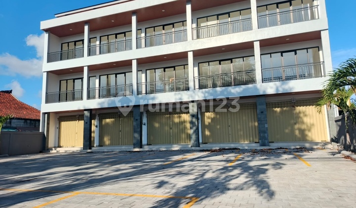 For Lease Bro, Premium Space In Raya Kuta Just Perfect For Office, And Shop, Resto.