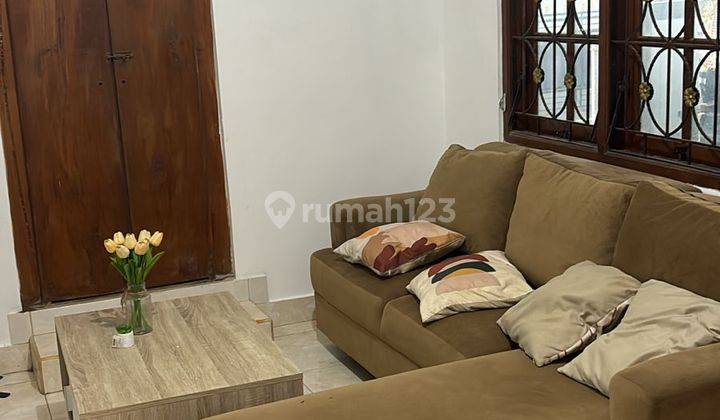 Rumah 5 Tempat Tidur Lokasi Super Premium di Tibubeneng Canggu 2