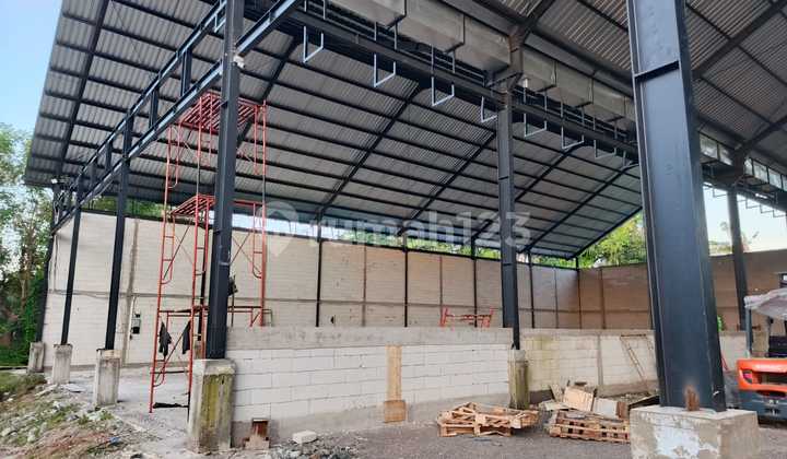 Warehouse 13 Are Ida Bagus Mantra Ketewel Gianyar Access for Tronton and Trailers Suitable for Cold Storage, Iron Warehouse, Cement Warehouse, Distribution Warehouse, Storage Warehouse, Transit Warehouse, Food and Beverage Warehouse, Shopee Warehouse, JNT Warehouse, JNE Warehouse