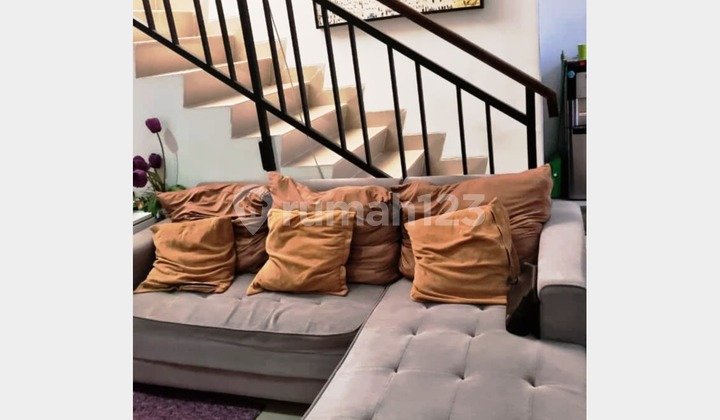 2-Storey House Near Toll Gate, East Ciputat 2