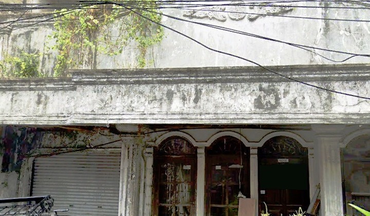 House Near Toll Gate, Land Only Price for Sale in Tebet 1