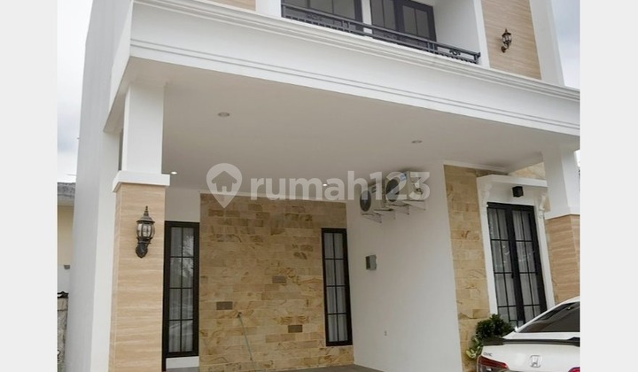 Rumah Baru 2024 Gaya American Classic di Bintaro Sektor 4