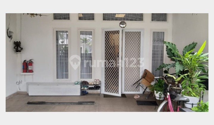 Hanya Satu, Rumah Modern 2 lantai di Pulo Gadung, Jakarta Timur Hanya Satu, Rumah Modern 2 lantai di Pulo Gadung, Jakarta Timur