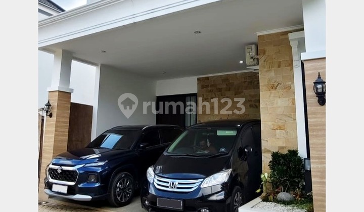 Rumah Baru 2024 Gaya American Classic di Bintaro Sektor 4 2
