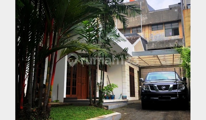 Rumah Kontemporer Asri dan Sejuk di Cilandak, Jakarta Selatan