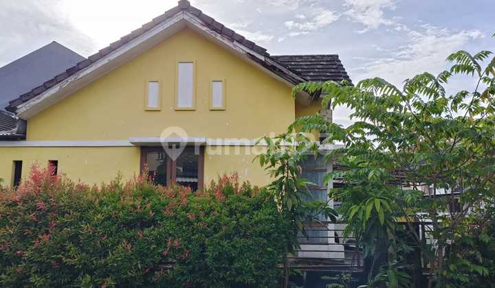 Dijual Rumah Lantai Unfurnish Lokasi Strategis Serpong Park, Brilliance