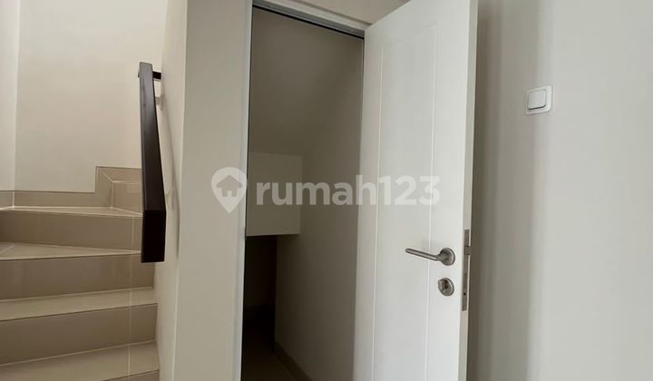 Disewakan Rumah Cakep 3 Bedrooms Gardenia, Paramount Petals 2