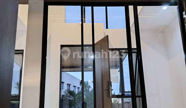 For Rent House With Canopy & Free Wifi in Citra Garden Serpong (min. lease 2 Years)