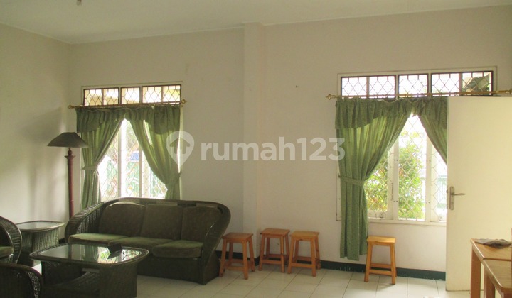 Dijual Rumah SHM Full Furnished di Mentawai Nusaloka BSD Tangerang