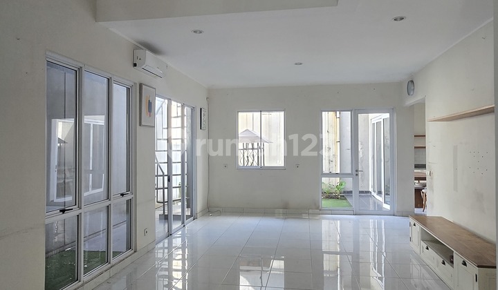 Rumah Full Furnished Cluster Fresco Aria BSD City Tangerang 2