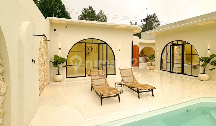 For Sale Furnished Villa 2 Bedrooms Megamendung Bogor