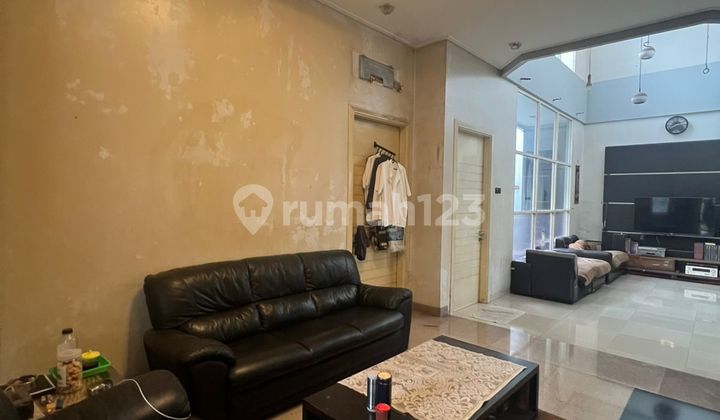 Super Murah Rumah Hooked Lokasi Strategis di Puspitaloka BSD 2