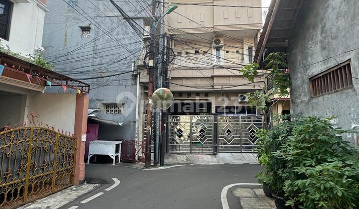 Jual Rumah Kost2an Utan Kayu Jual Rumah Kost2an Utan Kayu