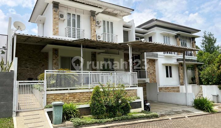 Sell Beautiful House In Pakuan Bogor