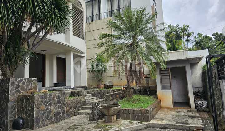 2-Story House in the Strategic Area of Bendungan Hilir Street / Benhil 2