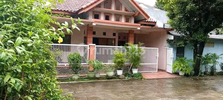 Dijual Rumah di Cikunir, Dekat dengan LRT Jatibening