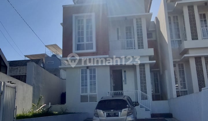 Aesthetic Nice House Ready to Occupy in Sariwangi 2