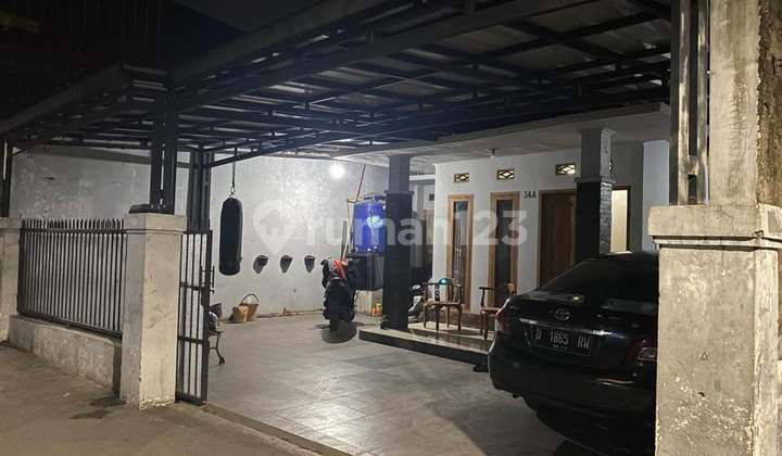 Rumah Simple Bagus Strategis Siap Isi di Cikutra 2