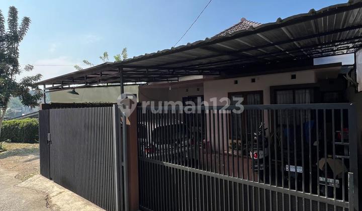 Rumah Furnished Mewah With a View di Awiligar