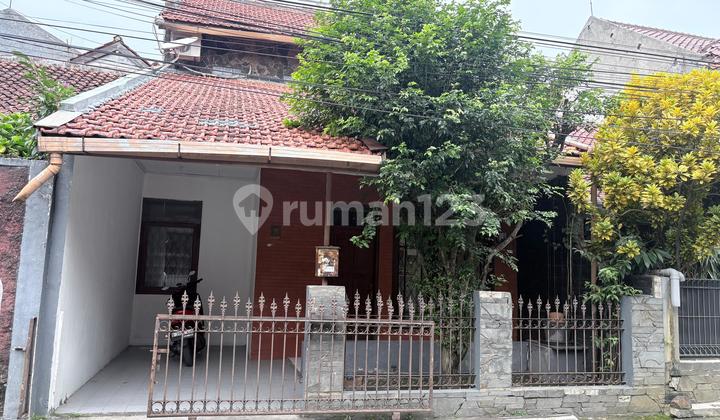 Rumah Simple Bagus Strategis Siap Isi di Antapani