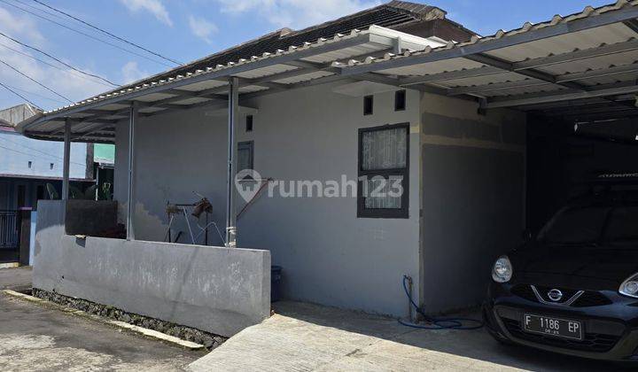 Dijual Rumah Bagus di Tarogong Kidul Siap Isi 1