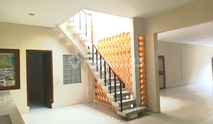 Rumah Modern Siap Isi di Kosambi 2