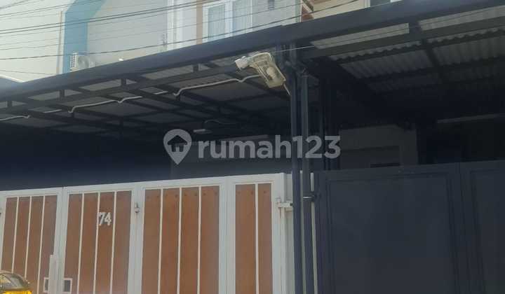 Semi-Furnished Simple House, Good Condition, Ready to Occupy in Purbalarang 2