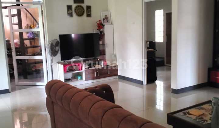 Simple, Nice, Well-Maintained, Ready to Occupy House in Banjaran 2