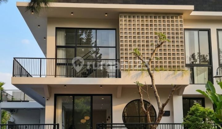 Well-Maintained, Cool Villa Ready to Move In, Sersan Bajuri
