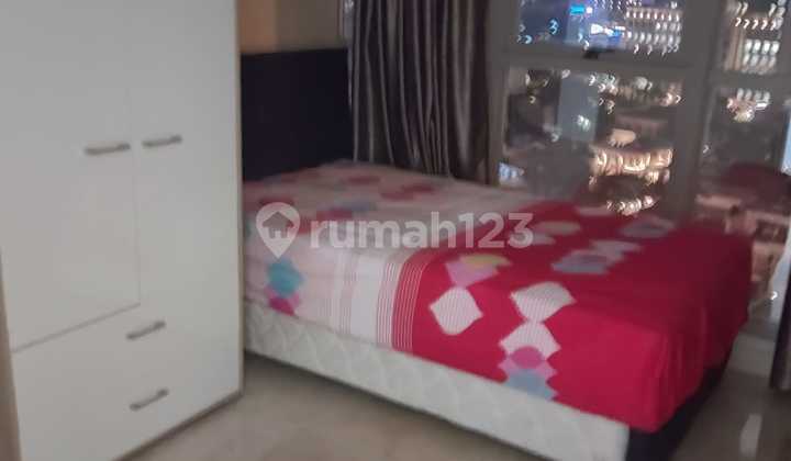 Disewakan Apartemen Goldcoast Full Furnished Rapih Siap Huni 2