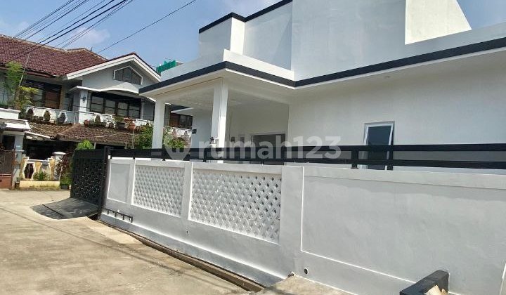 Rumah Baru Cantik Strategis Di Pondok Pekayon Indah Bekasi 2
